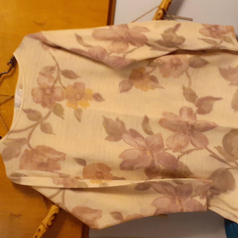 Sale! Gabriella t sweater  made in italy! Size small but up to a large